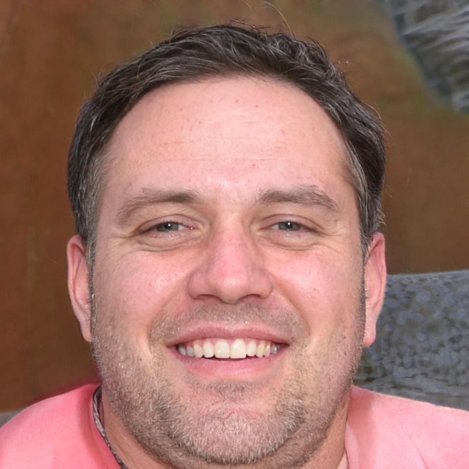 Instructor Gaspar Villareal